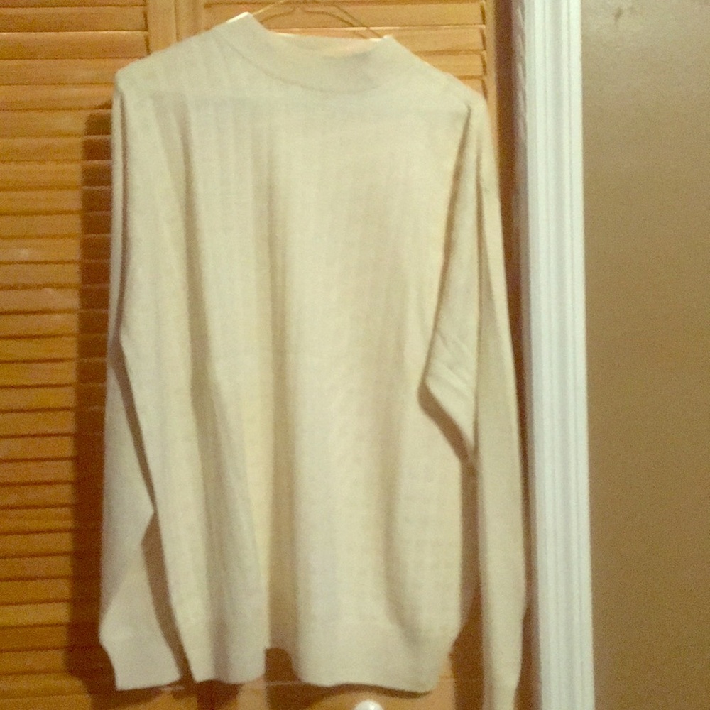 Men’s Genelli 100% Silk Sweater